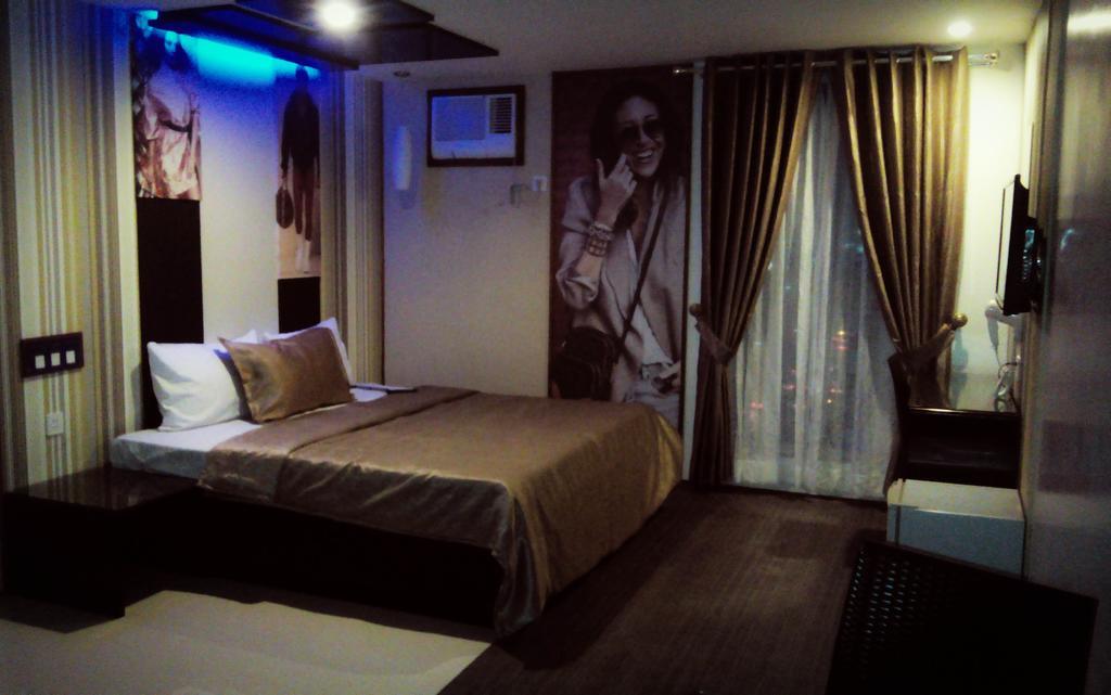 קואזון סיטי Icon Hotel North Edsa חדר תמונה