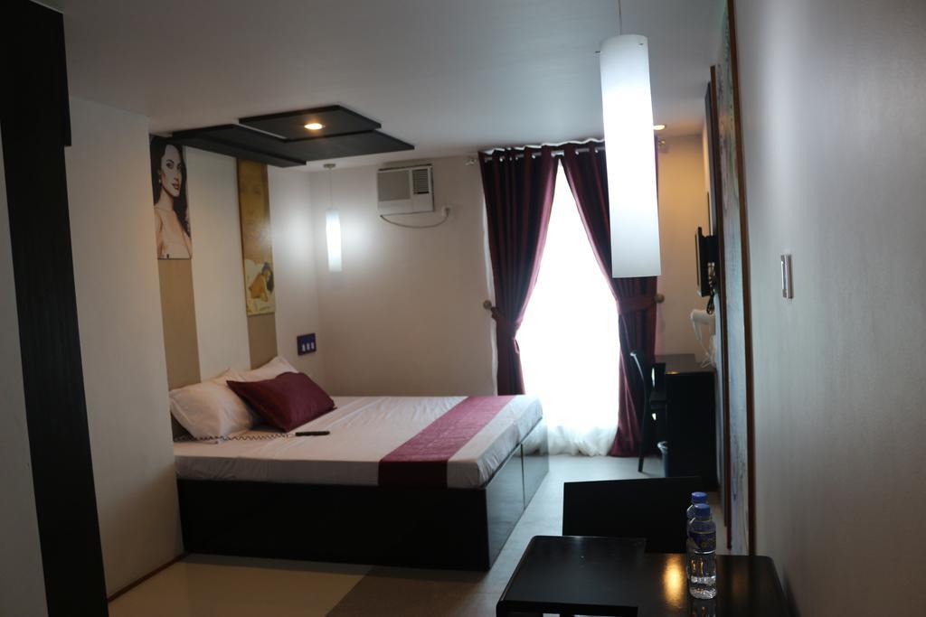 קואזון סיטי Icon Hotel North Edsa חדר תמונה