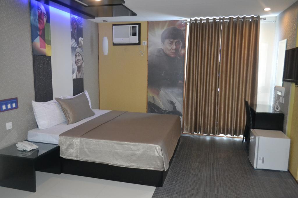 קואזון סיטי Icon Hotel North Edsa חדר תמונה