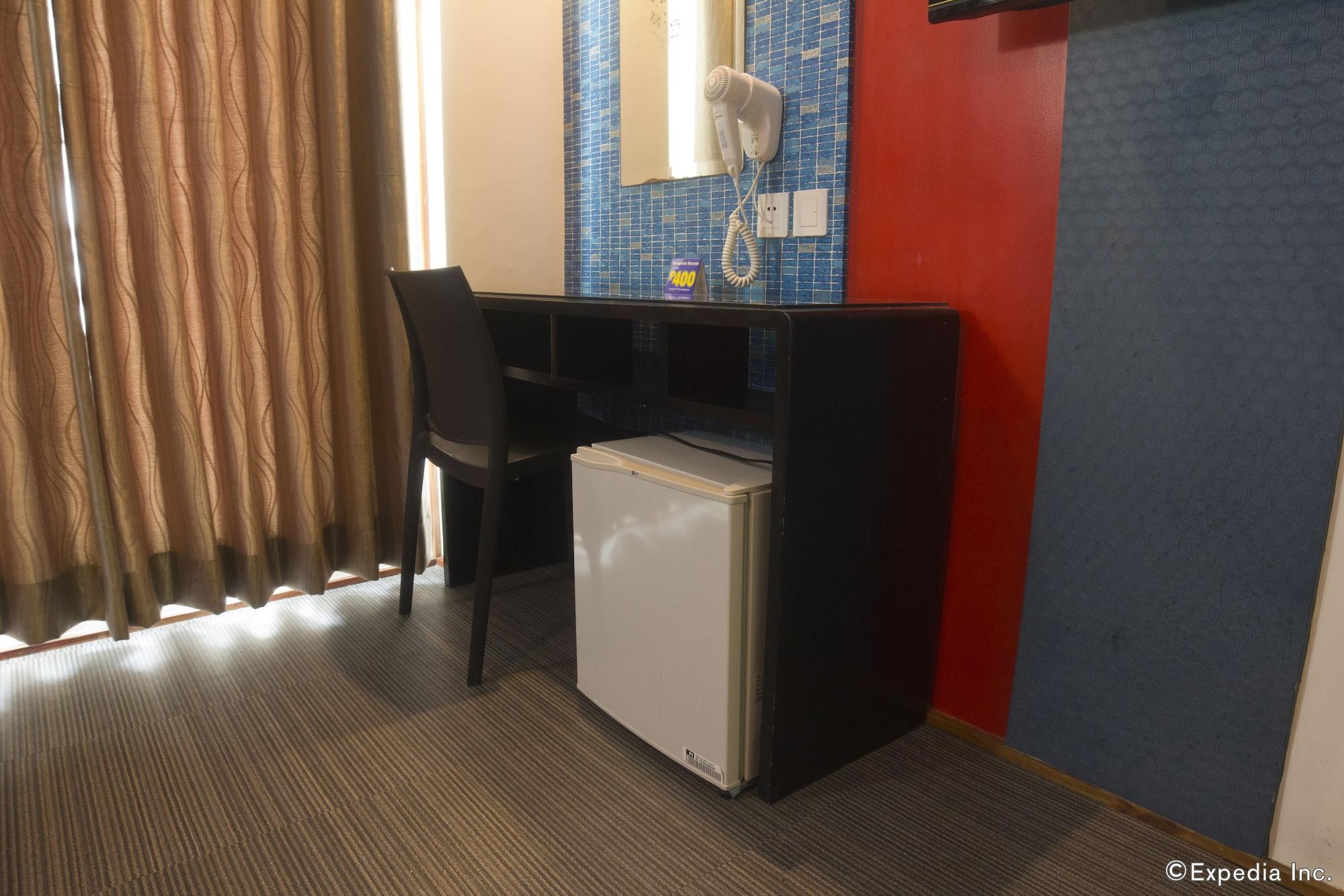 קואזון סיטי Icon Hotel North Edsa מראה חיצוני תמונה