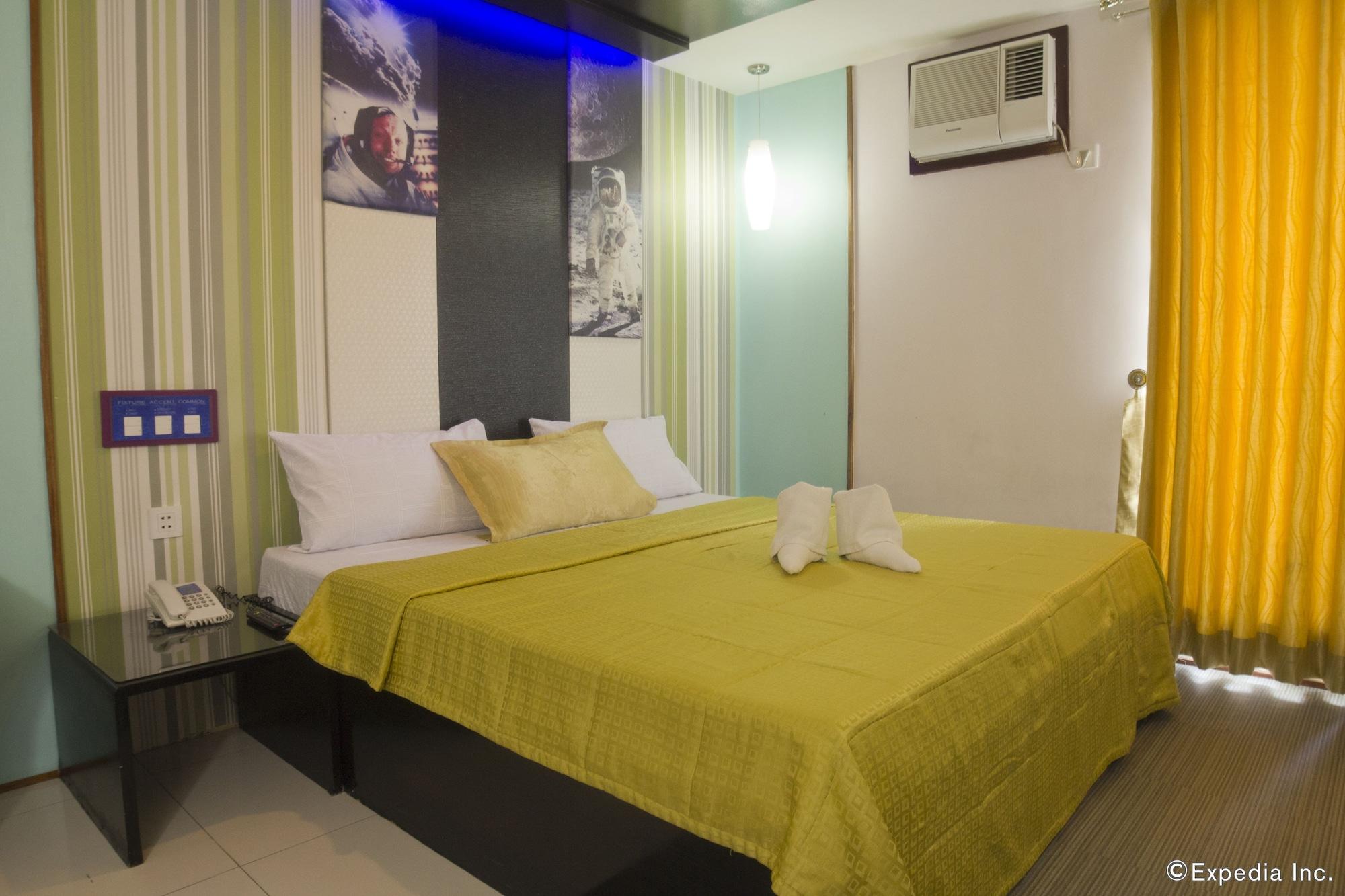 קואזון סיטי Icon Hotel North Edsa מראה חיצוני תמונה