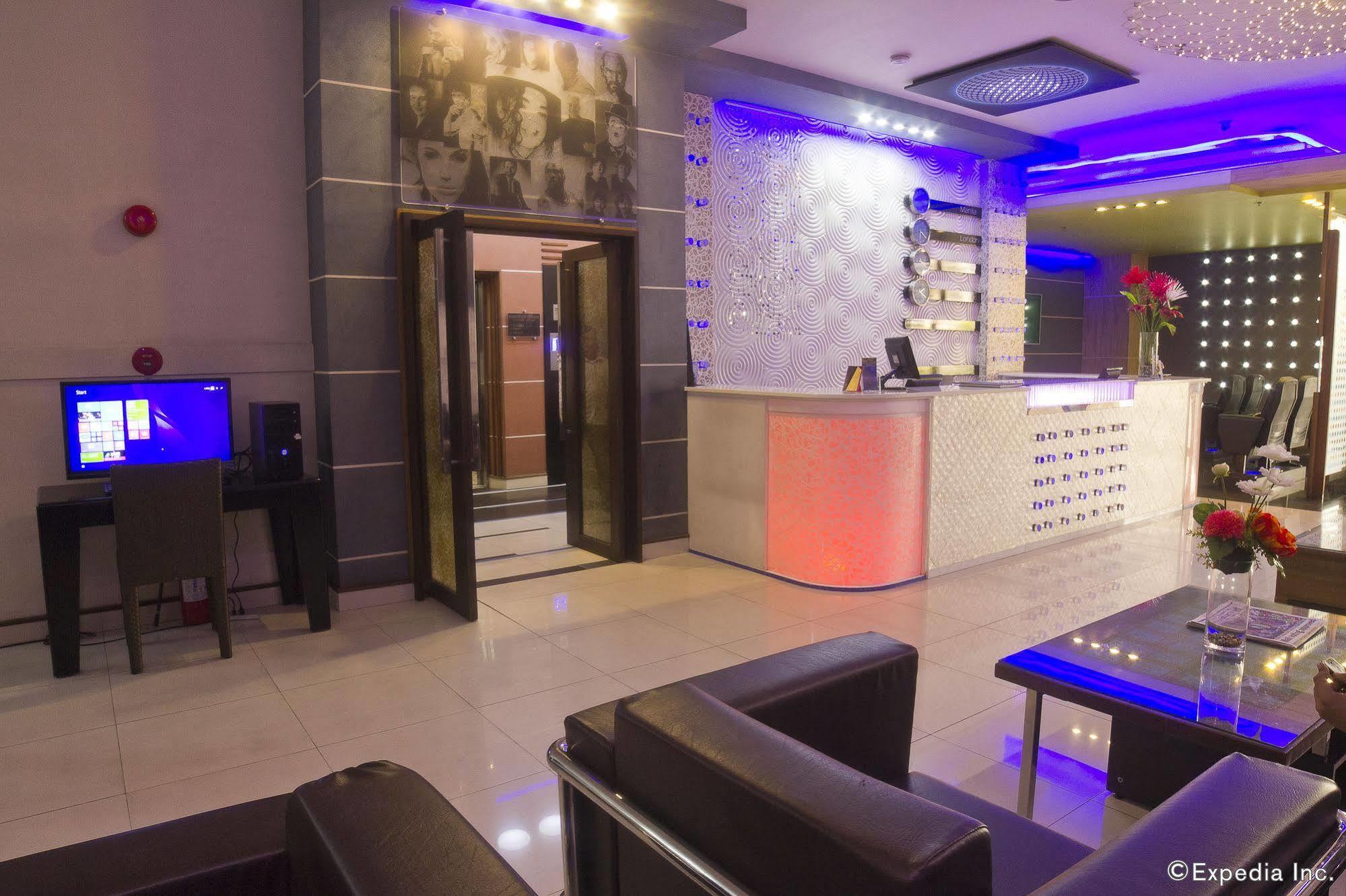 קואזון סיטי Icon Hotel North Edsa מראה חיצוני תמונה